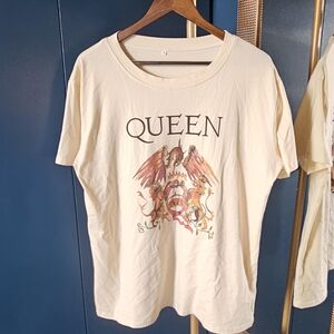 Queen Graphic T-Shirt